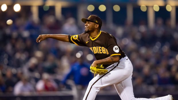 Free agent pitcher Julio Teheran